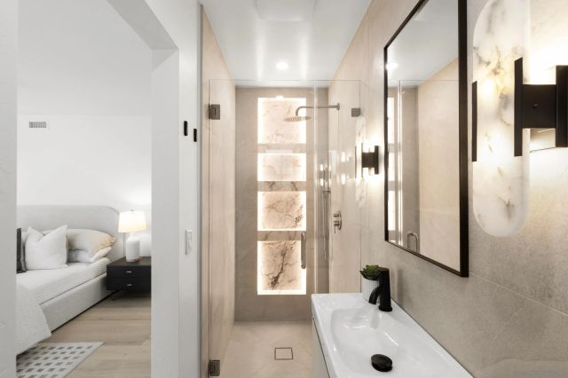 5912 La Jolla Blvd, La Jolla, CA 92037