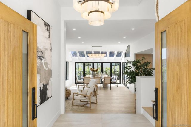 5912 La Jolla Blvd, La Jolla, CA 92037