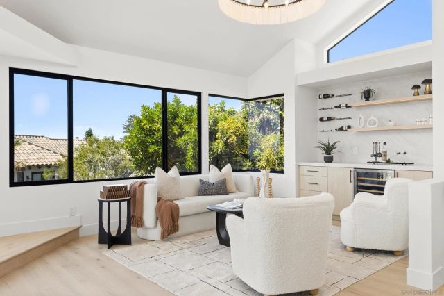 5912 La Jolla Blvd, La Jolla, CA 92037