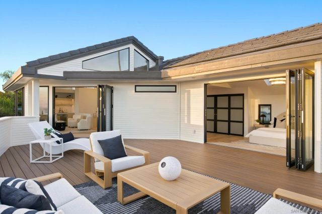 5912 La Jolla Blvd, La Jolla, CA 92037