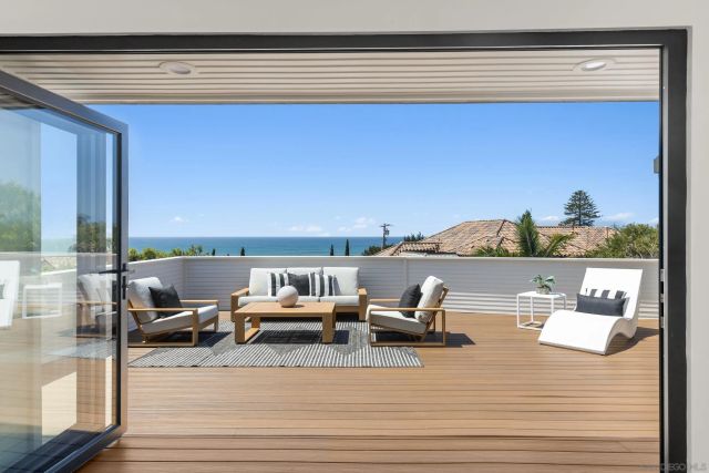 5912 La Jolla Blvd, La Jolla, CA 92037