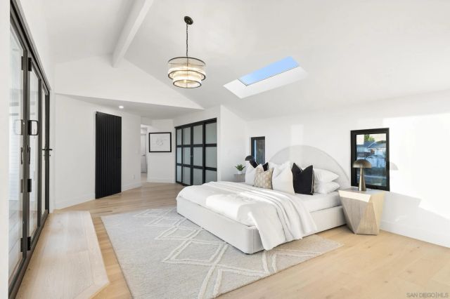5912 La Jolla Blvd, La Jolla, CA 92037