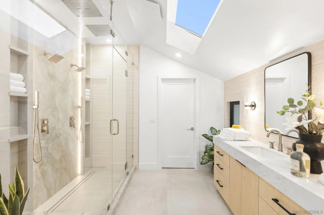 5912 La Jolla Blvd, La Jolla, CA 92037