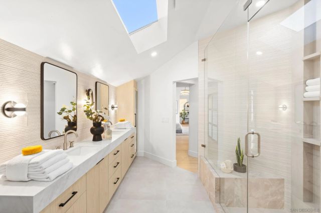 5912 La Jolla Blvd, La Jolla, CA 92037