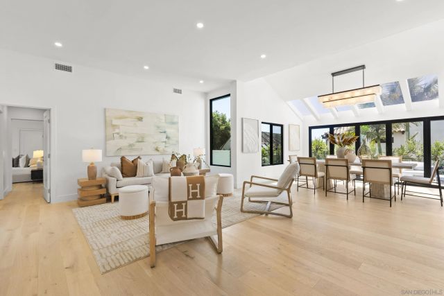 5912 La Jolla Blvd, La Jolla, CA 92037