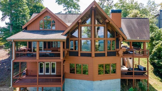 502 Overlook Drive, Blue Ridge, GA 30513