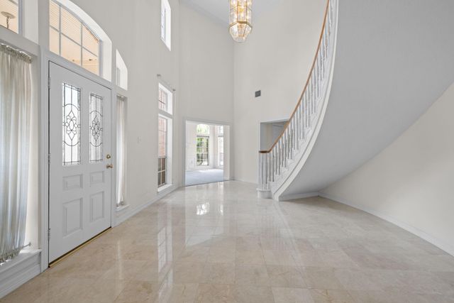 1619 Lofty Maple Trail, Houston, TX 77345