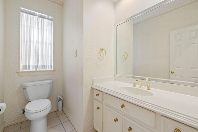 1619 Lofty Maple Trail, Houston, TX 77345