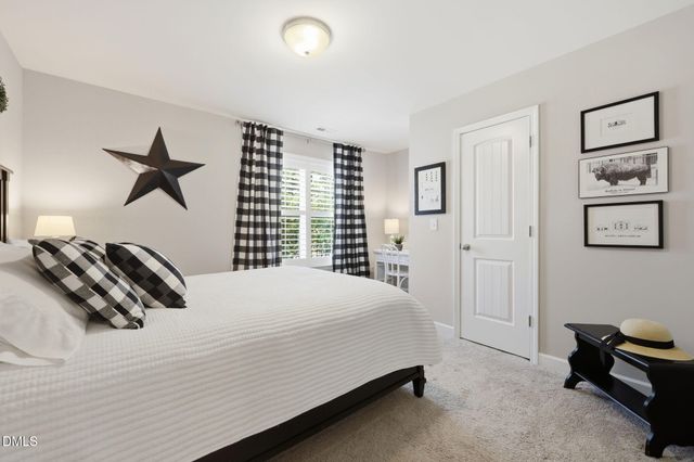 1741 Grandmaster Way, Wake Forest, NC 27587