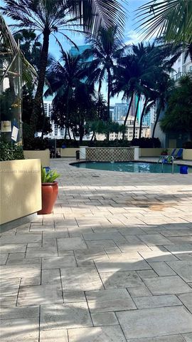 253 NE 2nd Street 902, Miami, FL 33132