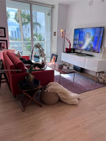 253 NE 2nd Street 902, Miami, FL 33132
