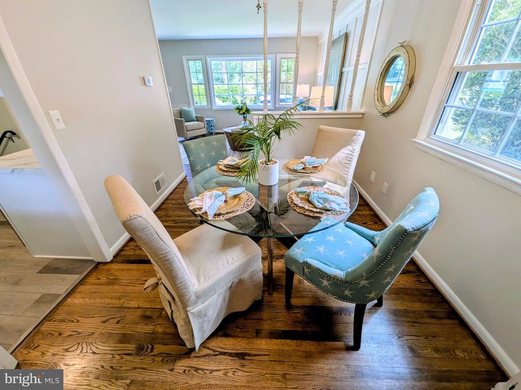 Image 12 of property listing at 29 SHERIDAN RD, Arnold, MD 21012
