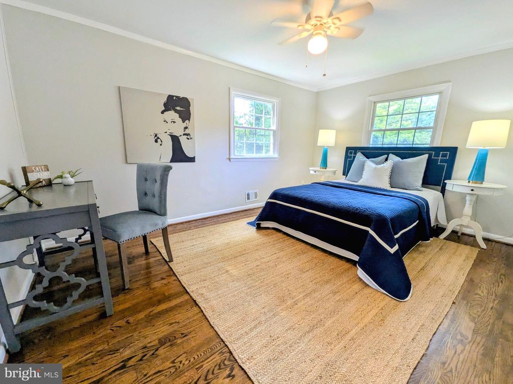 Image 17 of property listing at 29 SHERIDAN RD, Arnold, MD 21012