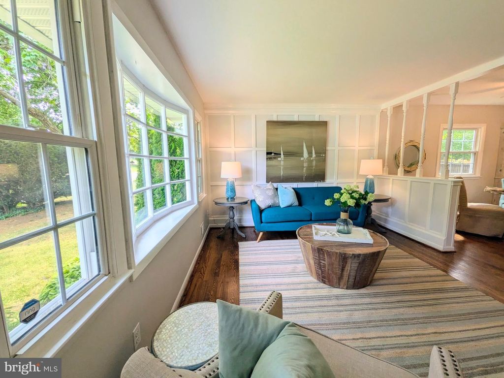 Image 7 of property listing at 29 SHERIDAN RD, Arnold, MD 21012