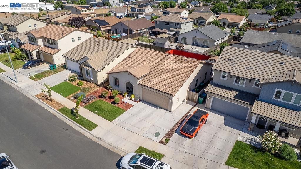 Image 34 of property listing at 910 Fargo St, Stockton, CA 95204