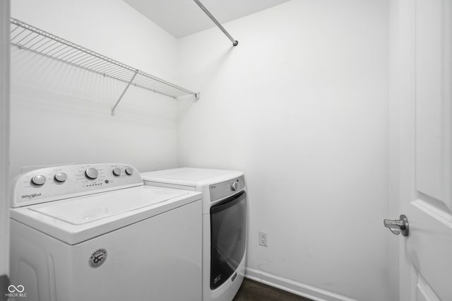 5551 W Turnbuckle Place, Mccordsville, IN 46055