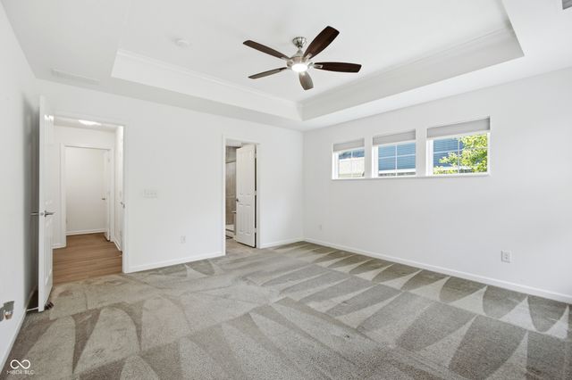 5551 W Turnbuckle Place, Mccordsville, IN 46055