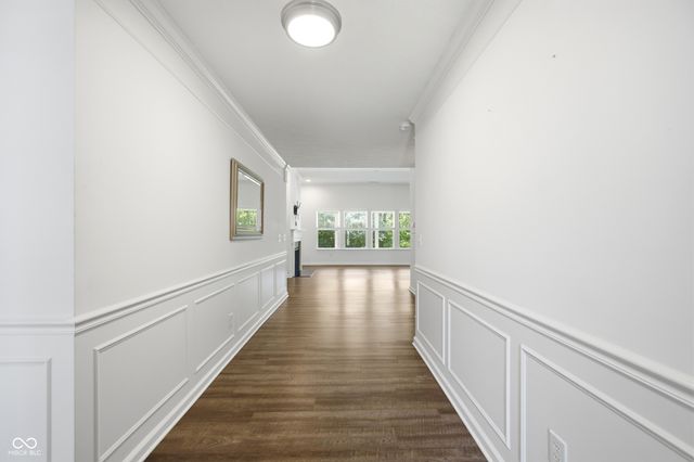 5551 W Turnbuckle Place, Mccordsville, IN 46055