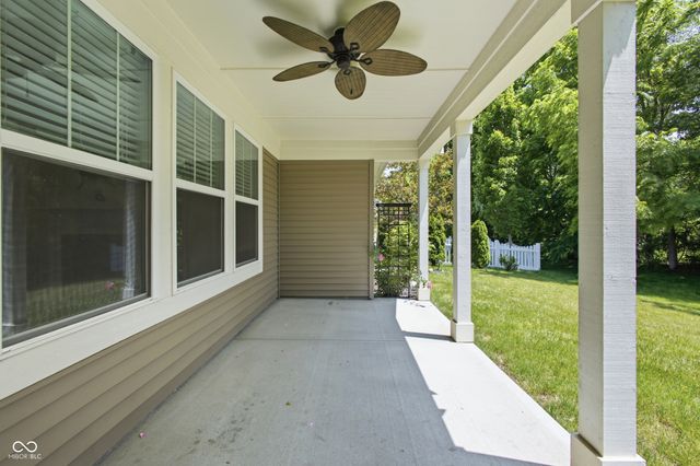 5551 W Turnbuckle Place, Mccordsville, IN 46055