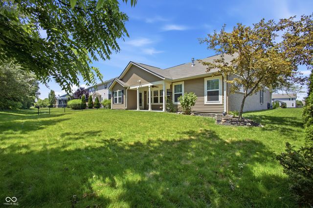 5551 W Turnbuckle Place, Mccordsville, IN 46055
