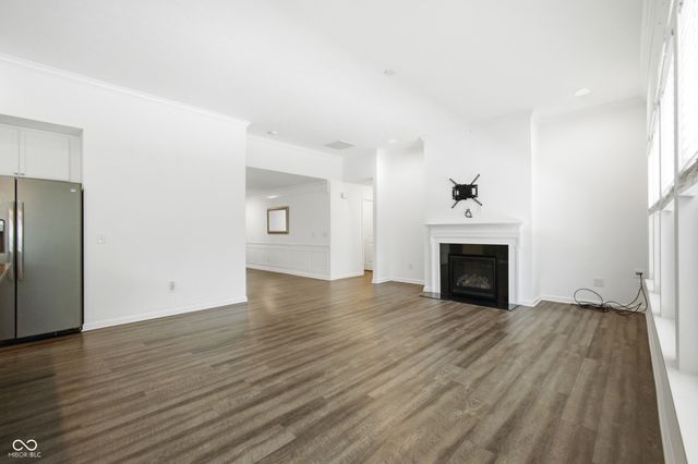 5551 W Turnbuckle Place, Mccordsville, IN 46055