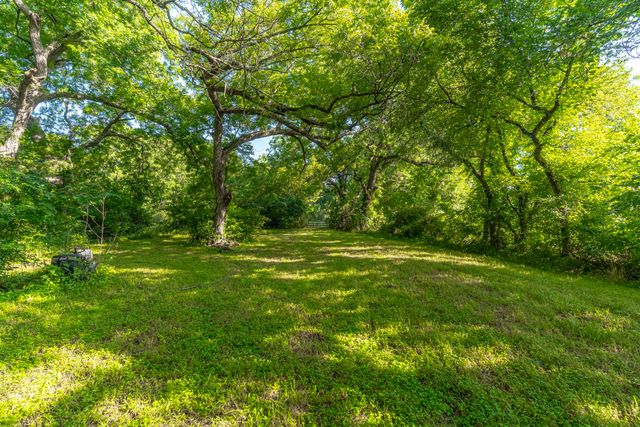 400 W Oak Street, Mansfield, TX 76063