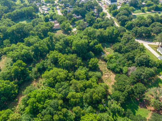400 W Oak Street, Mansfield, TX 76063