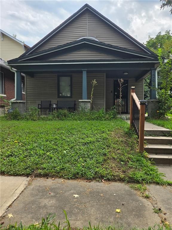 2629 Elmwood Avenue, Kansas City, MO 64127