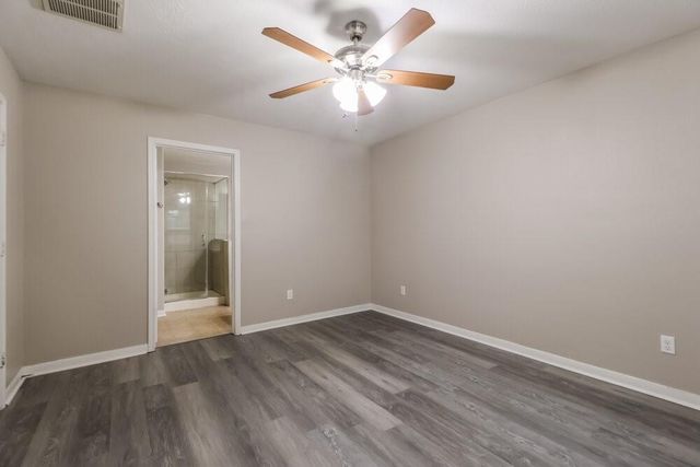 5049 Rifle Road, Conroe, TX 77303