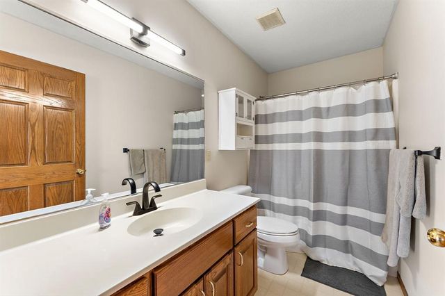 1016 Willow River Road, Hudson, WI 54016