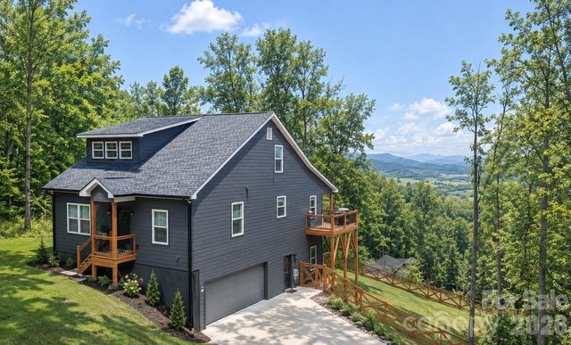 71 View Ridge Parkway, Leicester, NC 28748