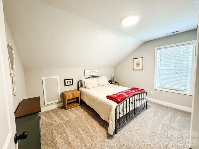71 View Ridge Parkway, Leicester, NC 28748