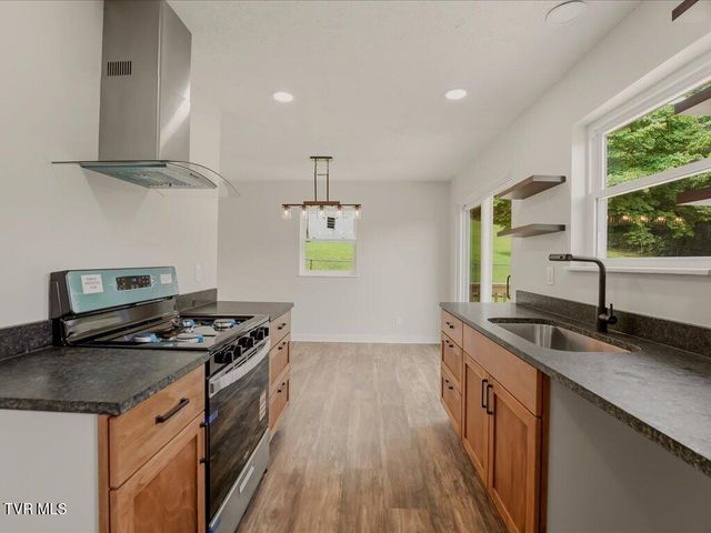 1241 Taylor Road, Morristown, TN 37814