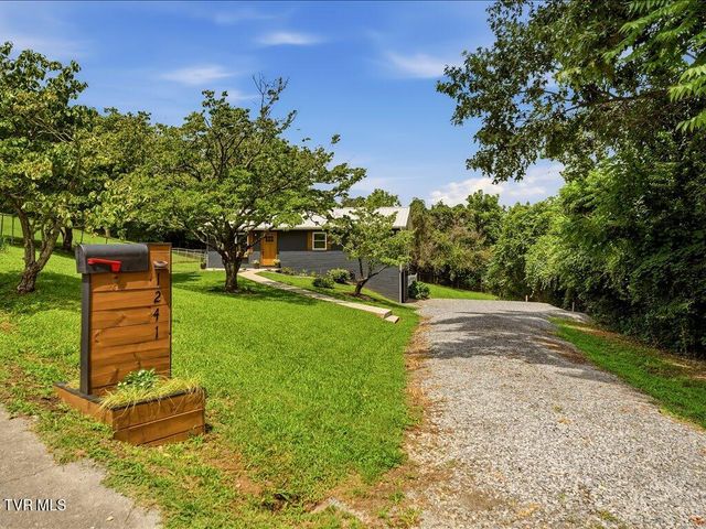 1241 Taylor Road, Morristown, TN 37814