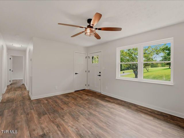 1241 Taylor Road, Morristown, TN 37814