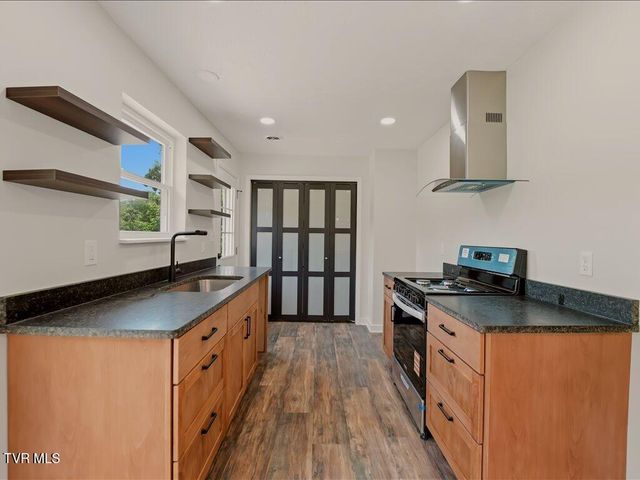 1241 Taylor Road, Morristown, TN 37814