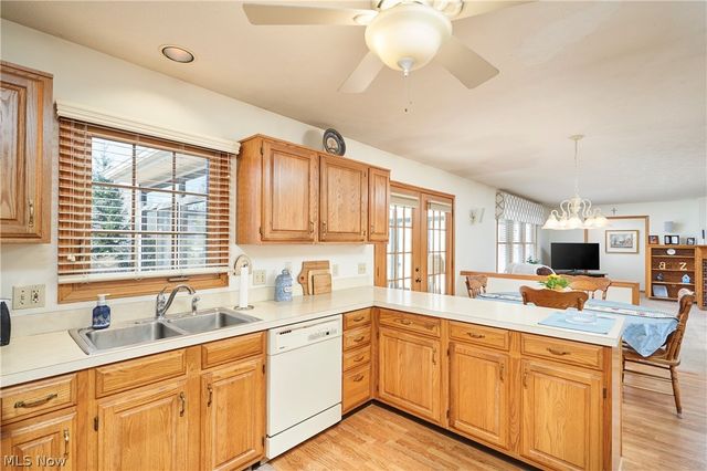 3238 Cherie Cercle, Cuyahoga Falls, OH 44223