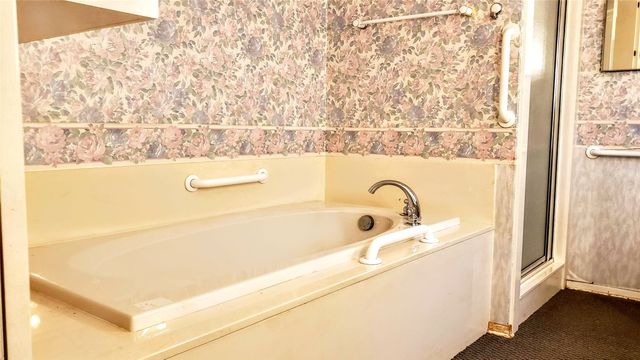 1220 NW 7th Avenue, Mineral Wells, TX 76067