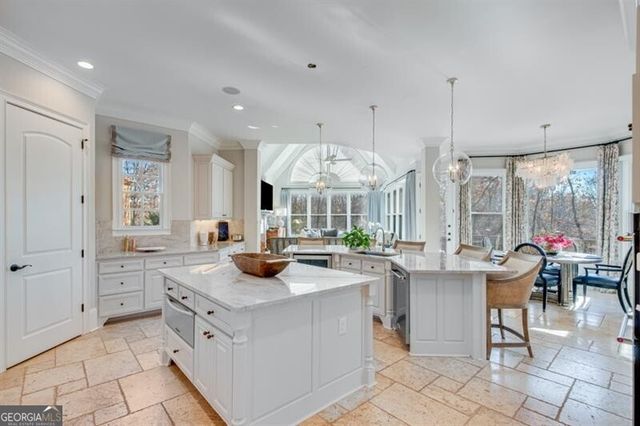 6226 Random Winds Bluff, Gainesville, GA 30506