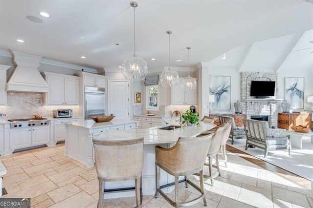 6226 Random Winds Bluff, Gainesville, GA 30506