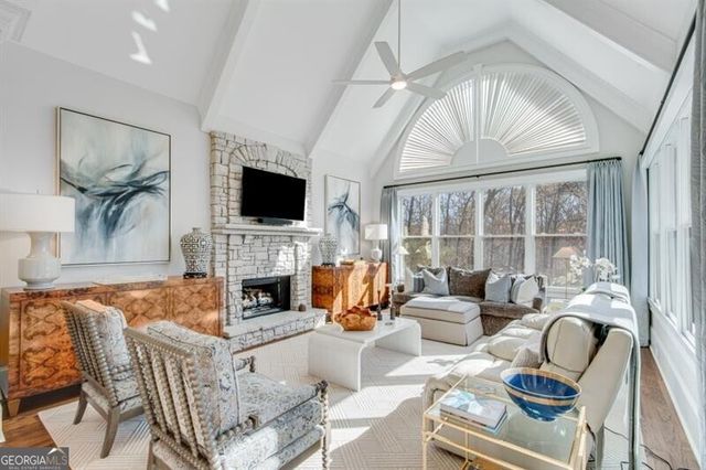 6226 Random Winds Bluff, Gainesville, GA 30506