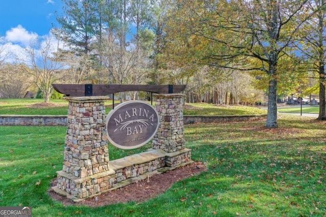 6226 Random Winds Bluff, Gainesville, GA 30506