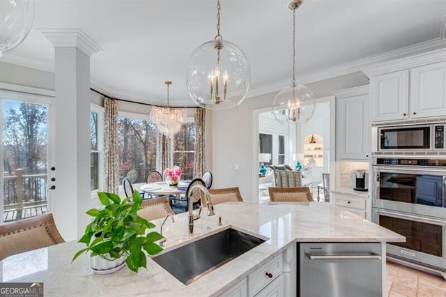 6226 Random Winds Bluff, Gainesville, GA 30506