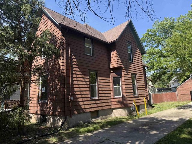 1030 Prairie Avenue, Beloit, WI 53511
