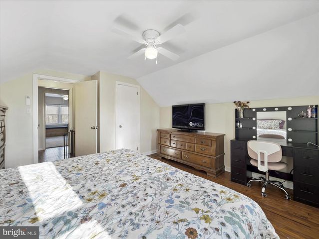 5871 OLDE SCOTLAND RD, Shippensburg, PA 17257