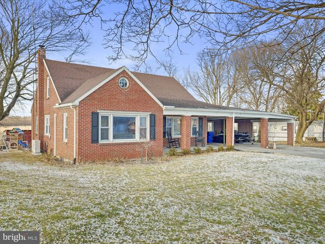 5871 OLDE SCOTLAND RD, Shippensburg, PA 17257