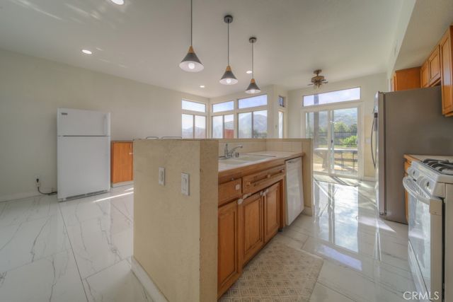 10917 Breezy Meadow Drive, Moreno Valley, CA 92557