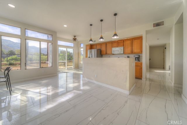 10917 Breezy Meadow Drive, Moreno Valley, CA 92557