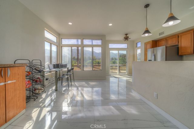 10917 Breezy Meadow Drive, Moreno Valley, CA 92557