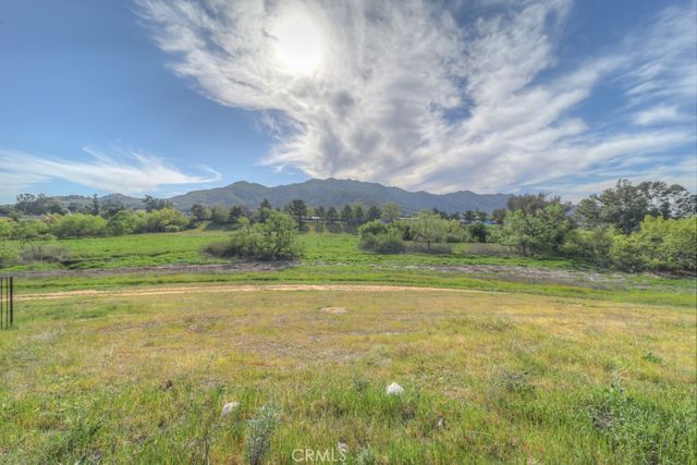 10917 Breezy Meadow Drive, Moreno Valley, CA 92557